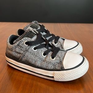 Converse Chuck Taylor All Star Madison Sneakers, size 7